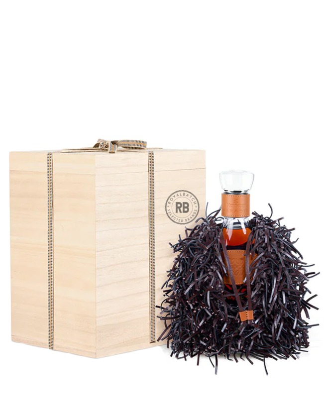 Hennessy Paradis X Loewe Masterpiece Limited Edition Rare Chestnut Cognac 2025
